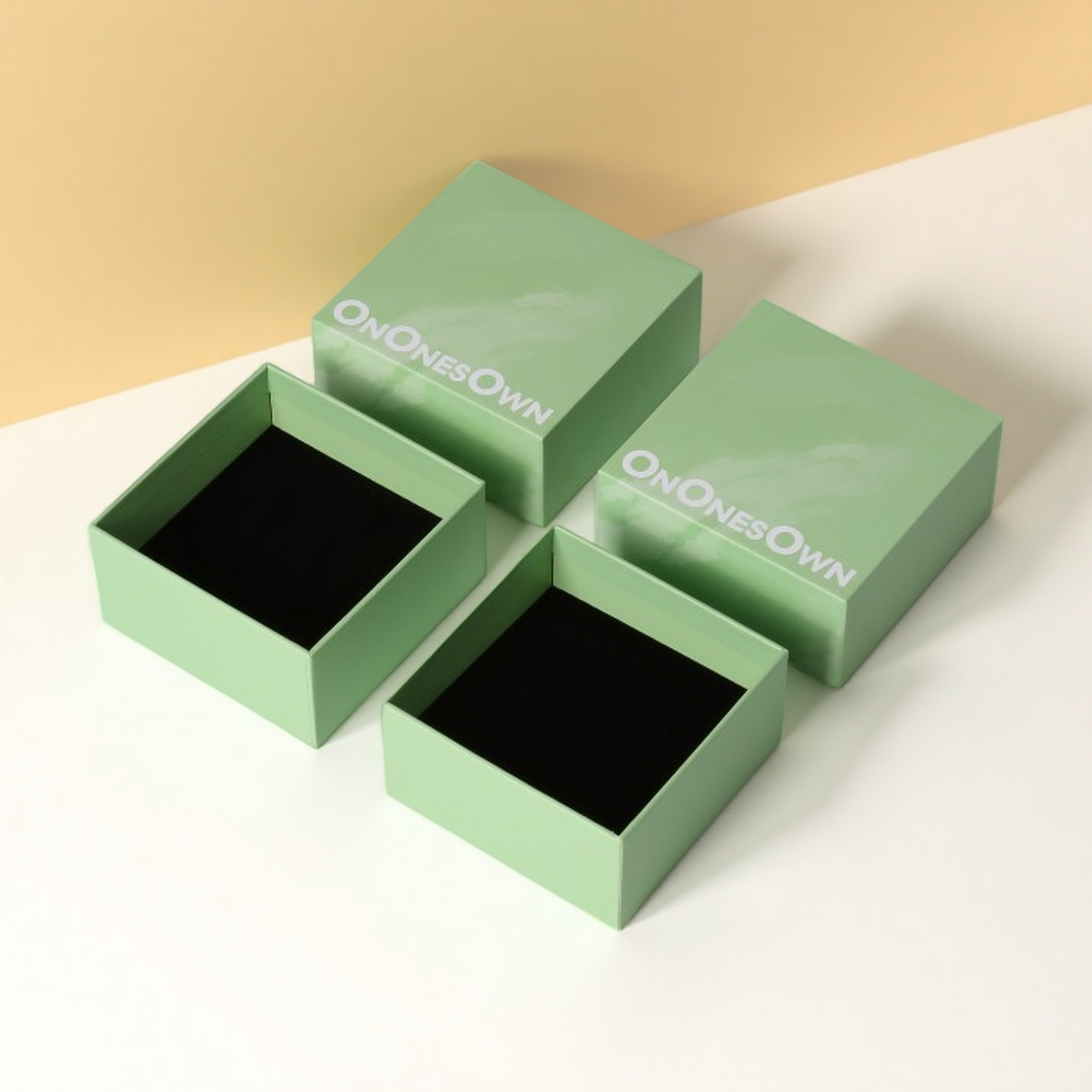 Custom logo Luxury Gift Box Green Rigid Cardboard square Jewelry Customize Lid and Base Box with Foam Insert - Image 1